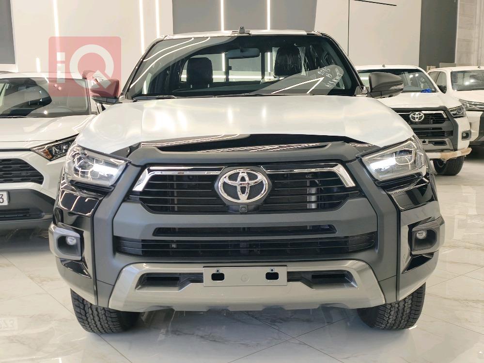 تويوتا هايلوكس